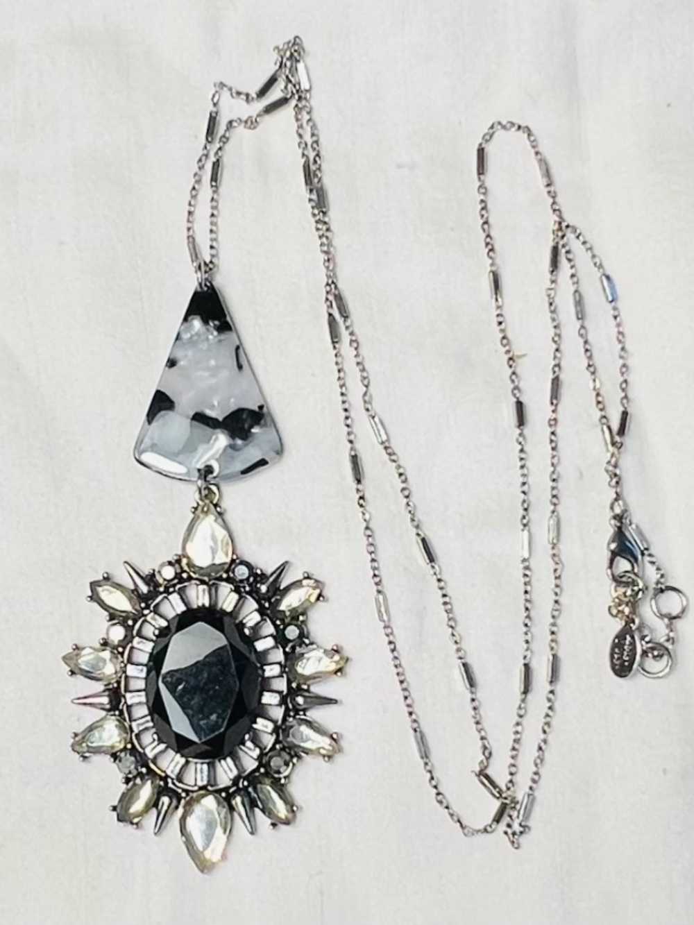 Jade & Jasper Silver Tone Black & White Tortoise Resin Crystal Starburst Pendant